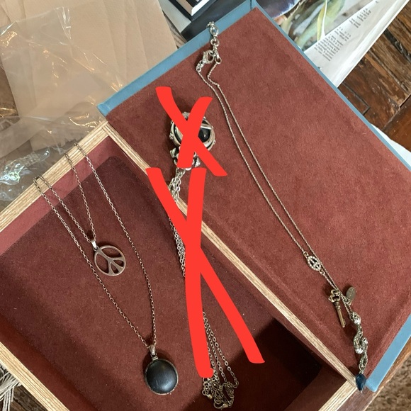 LUCKY BRAND Necklaces x2 double peace sign pendant & snake pendant necklaces - Picture 8 of 8